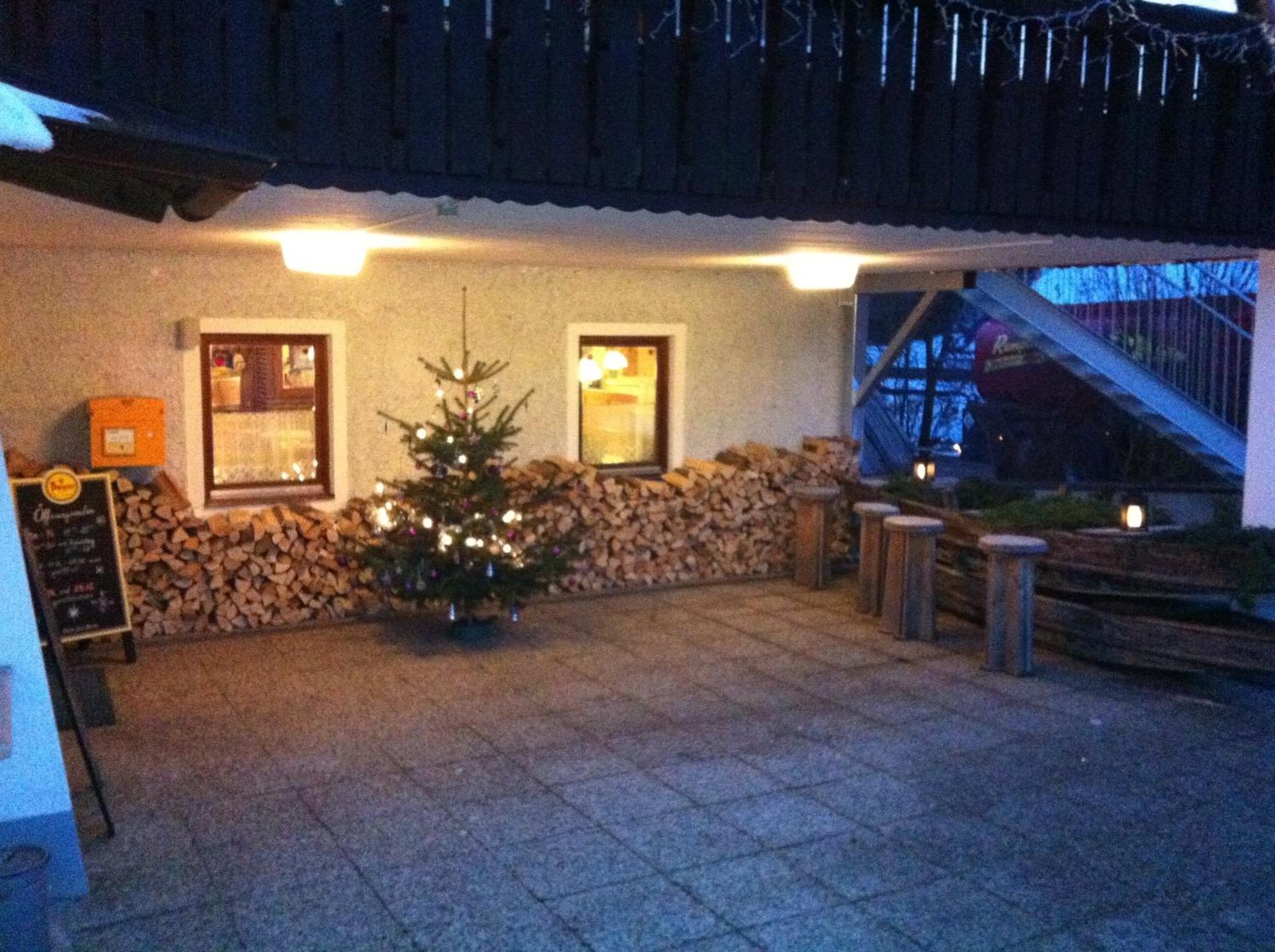 Jera Am Furtnerteich Hotel-Ristorante&Relax Mariahof Εξωτερικό φωτογραφία